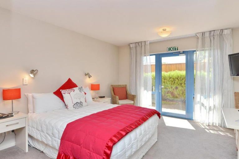 Bedroom 3, Addington Court Motel, Christchurch