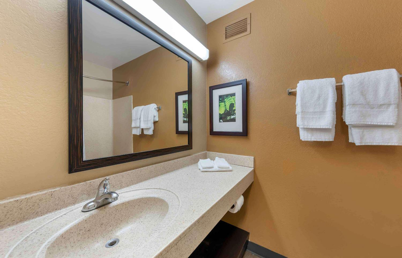 Bathroom 5, Extended Stay America - Bakersfield - California A, Kern
