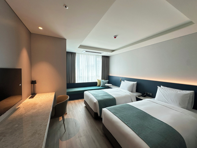Bedroom 8