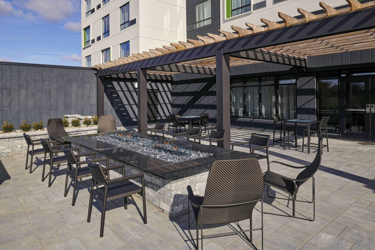 Food & Drinks 5, Courtyard by Marriott Jackson, Jackson