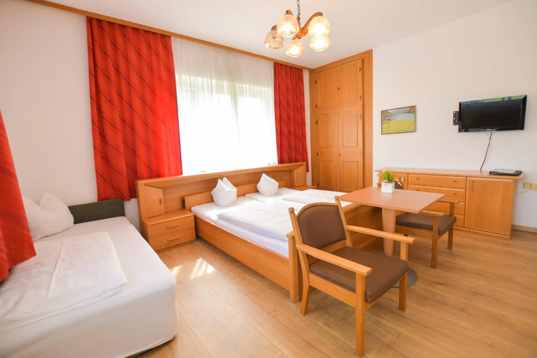 Bedroom 5