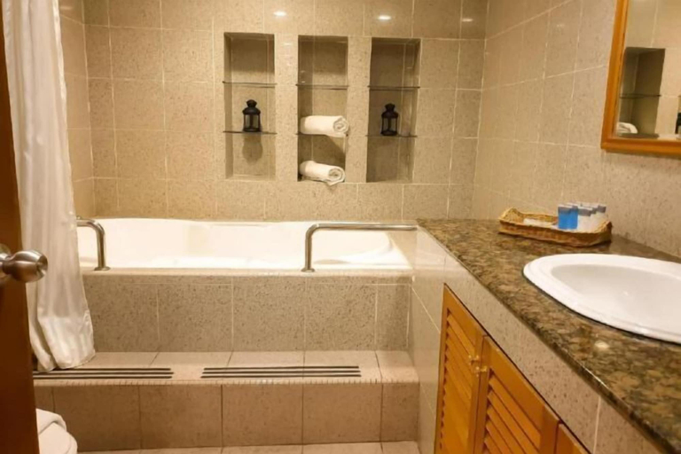 Bathroom 15