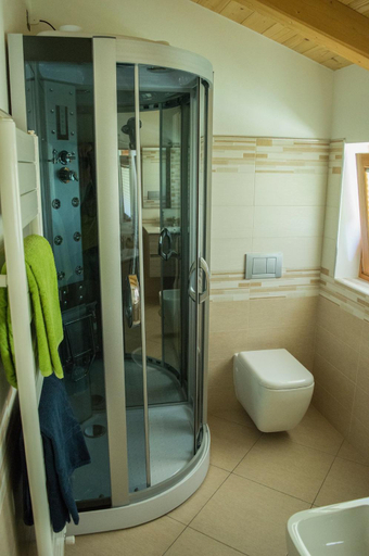 Others 2, B&B Valtili, Brescia