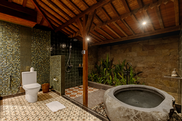 Bathroom 5, Kubu Cemcem Mesari Private Villas, Gianyar