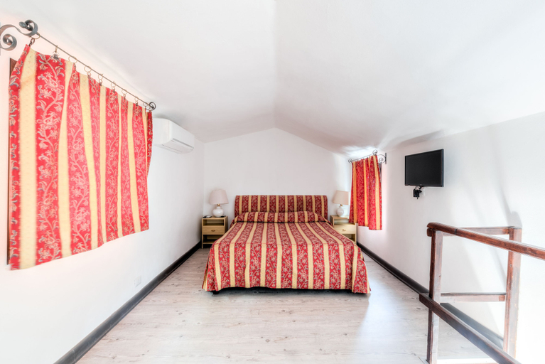 Bedroom 15