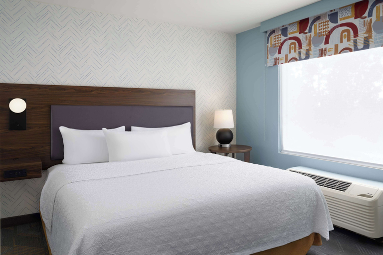Bedroom 2, Home2 Suites by Hilton Miramar FT. Lauderdale, Broward