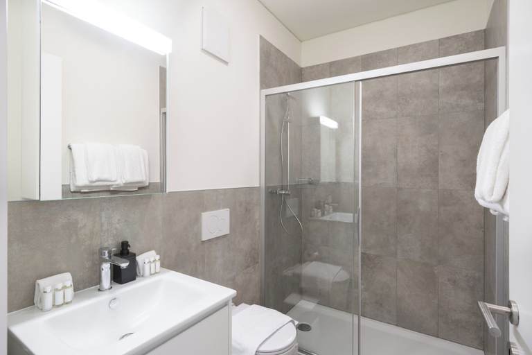 Bathroom 4