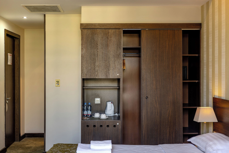 Bedroom 3, Hotel Citrus, Tbilisi