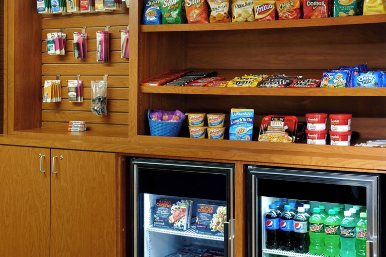 Food & Drinks 5, Fairfield Inn By Marriott Port Huron, Saint Clair