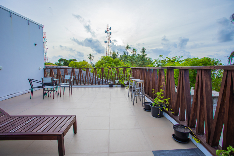 Others 5, Violet Inn, Baa Atoll