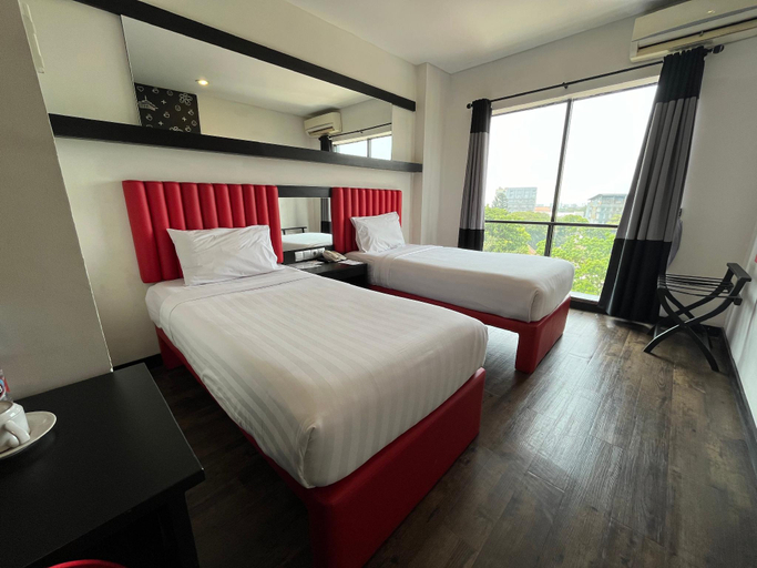 Bedroom 18
