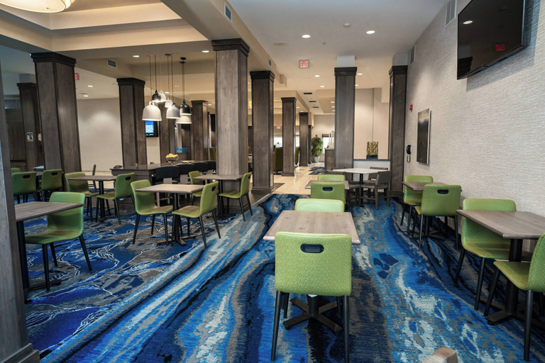 Food & Drinks 5, Fairfield Inn & Suites by Marriott Kearney, Buffalo