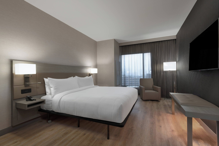 Bedroom 3, AC Hotel by Marriott Atlanta Midtown, Atlanta