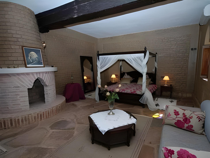 Bedroom 12