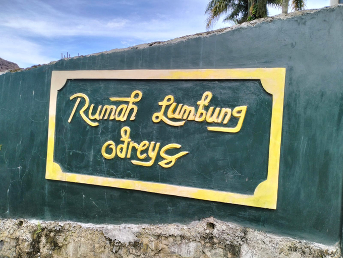 Rumah Lumbung Odreys, Sukabumi