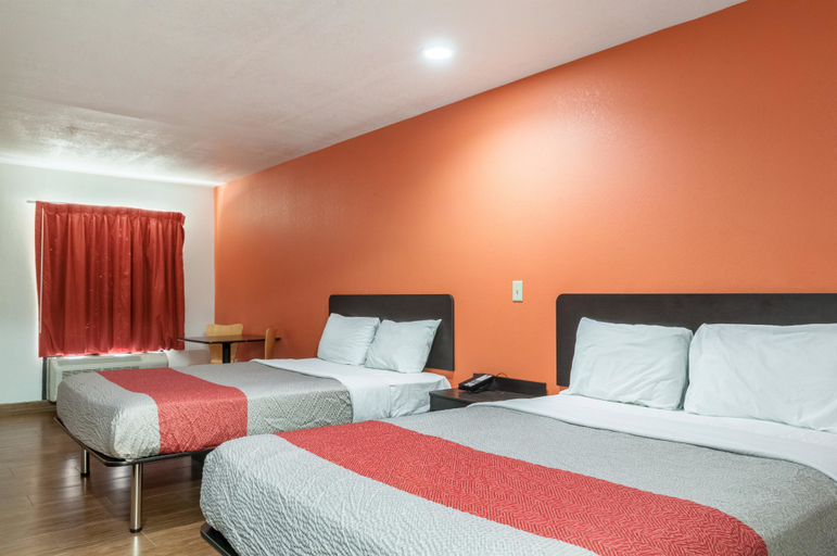 Bedroom, Motel 6 Denham Springs, LA, Livingston