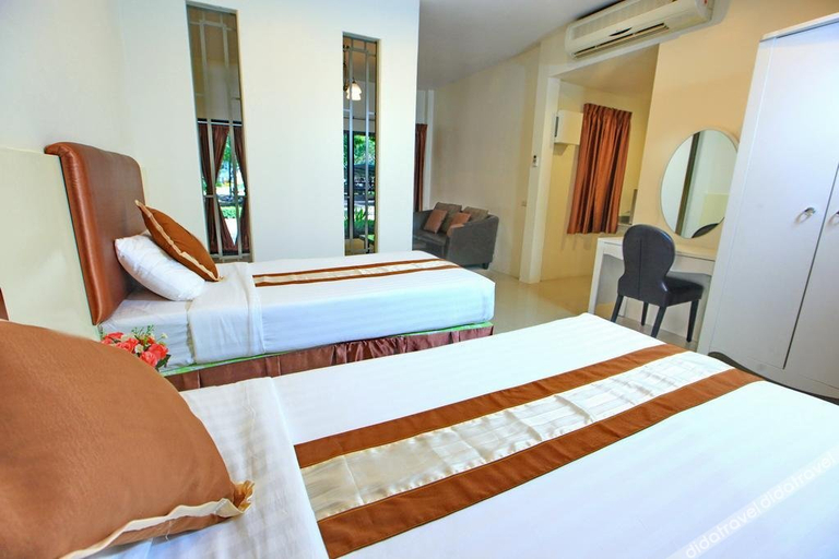 Bedroom 2, The Pine Resort, Sam Khok