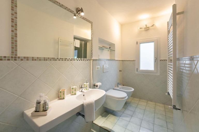 Bathroom, Appartamento Ariento, Florence