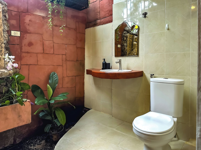 Bathroom 4, Shanti Lodge Phuket, Pulau Phuket