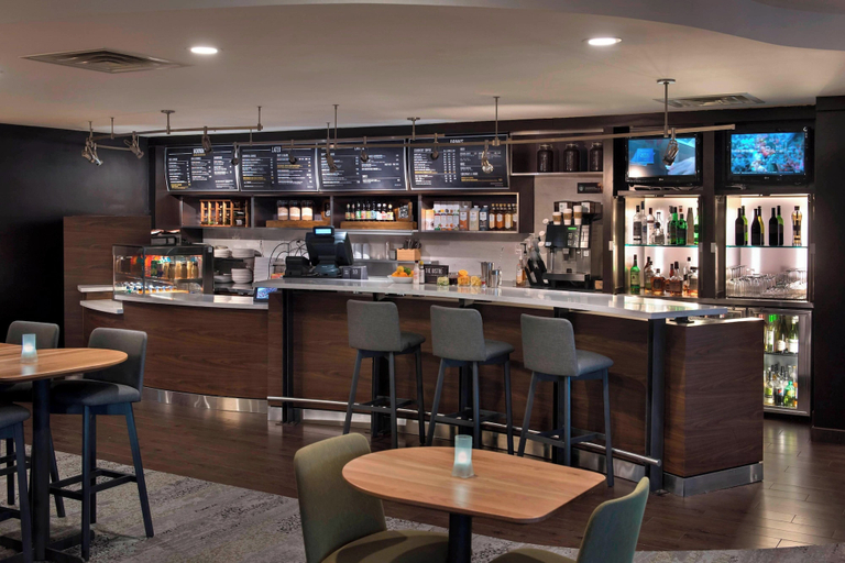Food & Drinks 4, Courtyard by Marriott Lebanon, Hunterdon