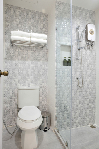 Bathroom 4, Hide and Seek Boutique Hometel, Khlong Toey