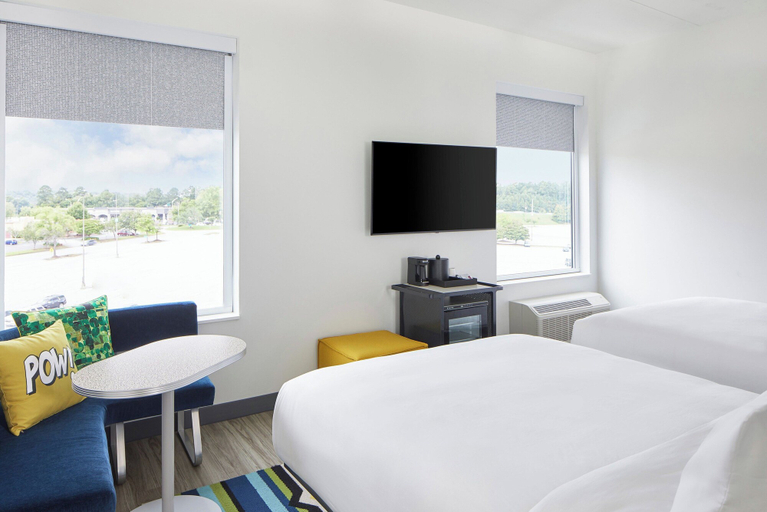Bedroom 3, Aloft by Marriott Chattanooga Hamilton Place, Hamilton