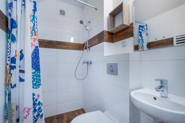 Bathroom, Pokoje Goscinne Familia Jantar, Nowy Dwór Gdański