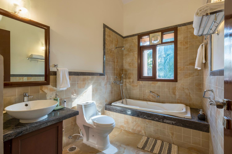 Bathroom 4, amã Stays & Trails 25 Farm House Vedic Village Kolka, North 24 Parganas