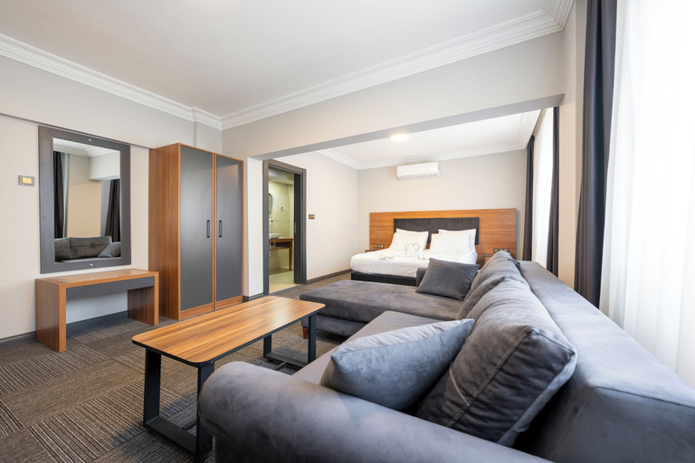 Others 5, Maltepe Manhattan Otel, Çankaya