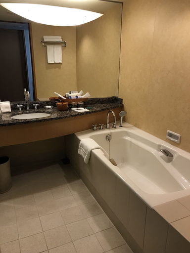 Bathroom 13