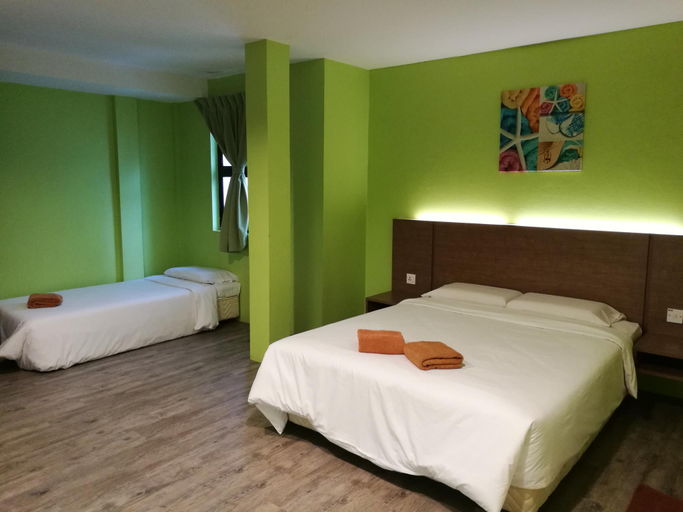 Bedroom 5, Walk Inn, Miri