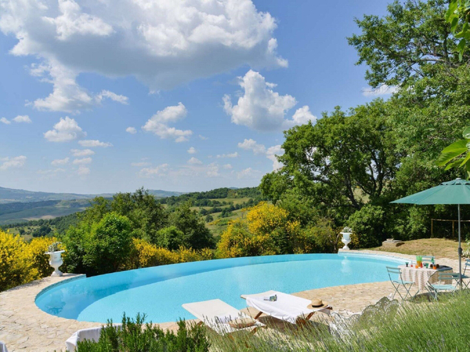 Primary image, Belvilla by OYO Holiday Home With a Swimming Pool, Siena