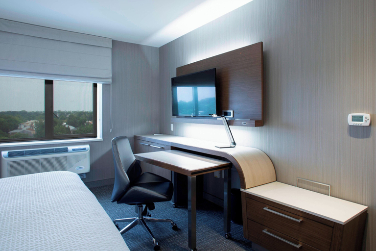 Others 5, Courtyard by Marriott New York Queens/Fresh Meadows, New York
