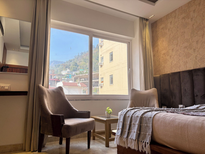 Bedroom 4, Vyom Boutique Hotel, Garhwal