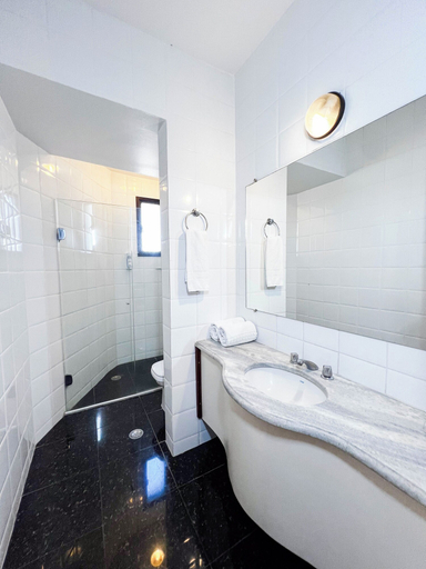 Bathroom 5