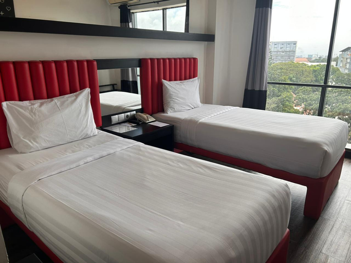 Bedroom 14