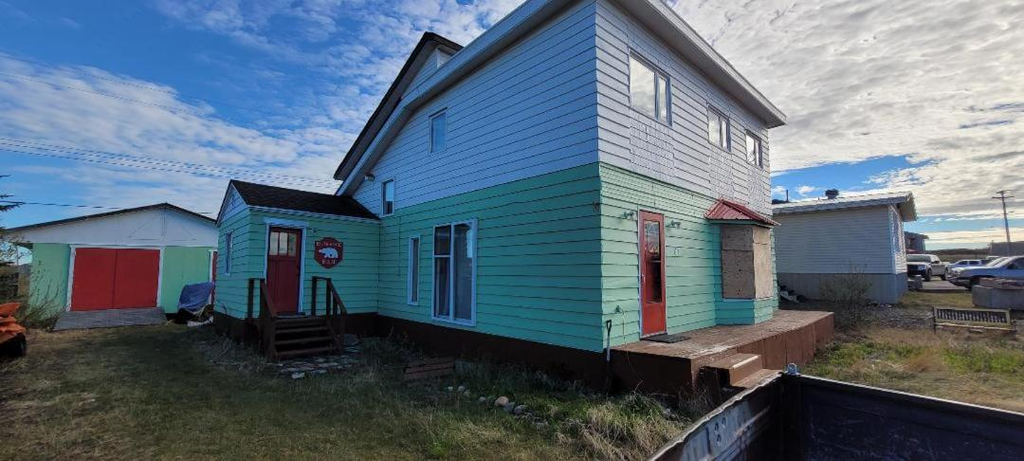 Others 5, Polar Bear Bed and Breakfast, Division No. 23