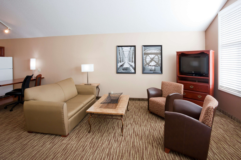Others 5, GrandStay Residential Suites - Eau Claire, Eau Claire