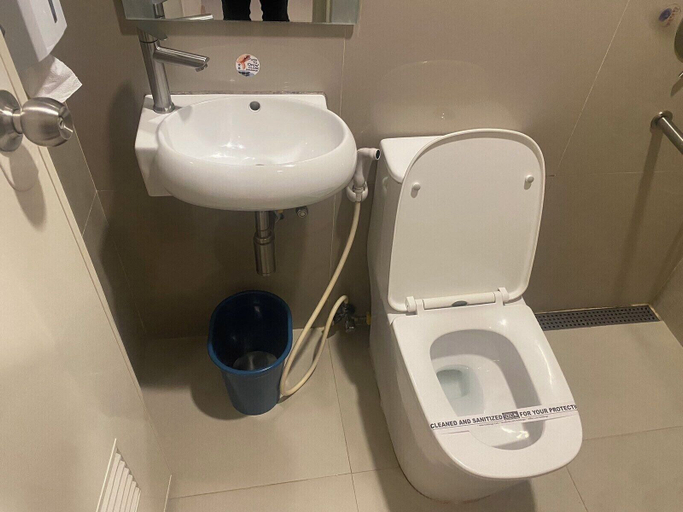 Bathroom 3