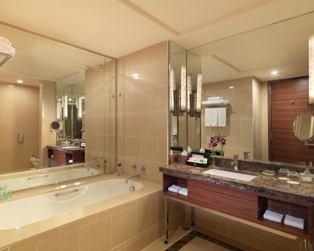 Bathroom 11