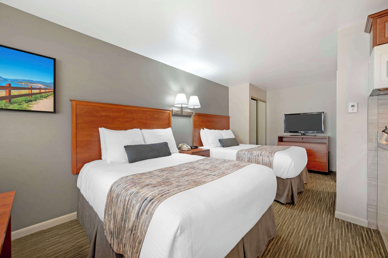 Bedroom 3, Best Western Ptarmigan Lodge, Summit