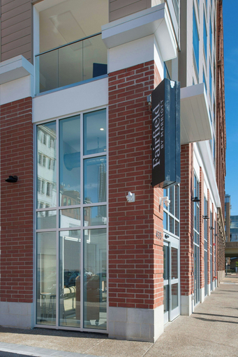Exterior & Views 2, Fairfield Inn & Suites by Marriott Pittsburgh Downtown, Allegheny