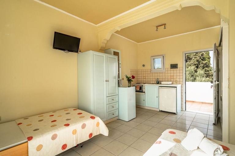Bedroom 4, Helena Inn, Ionian Islands