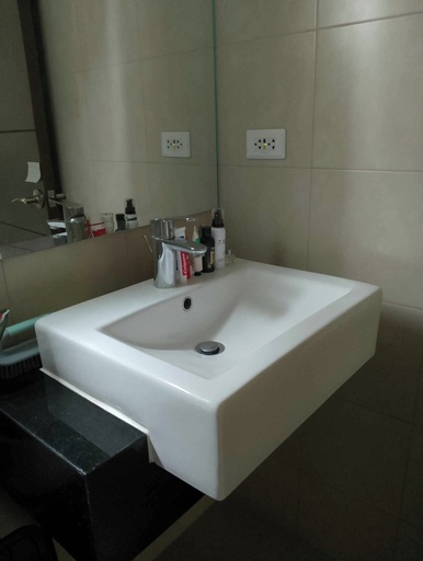 Bathroom 4, St Dominic, Iloilo City