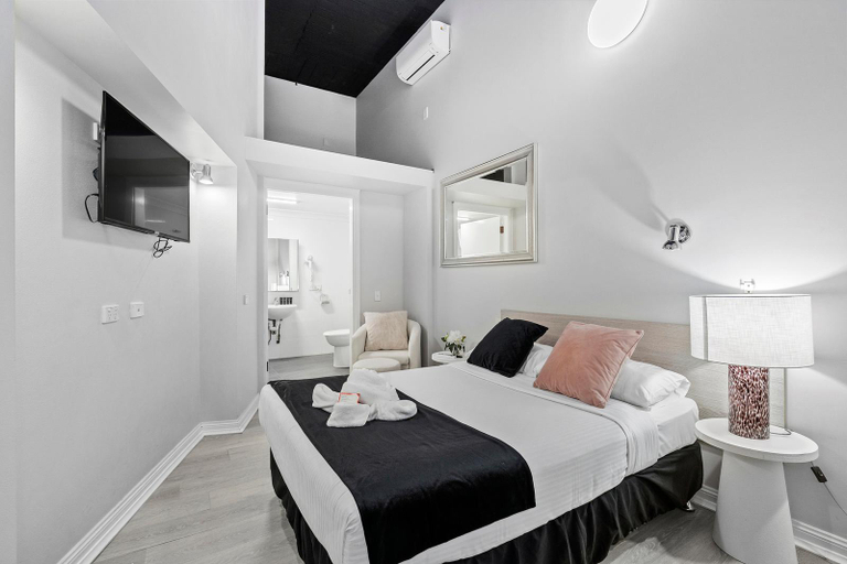 Bedroom 7