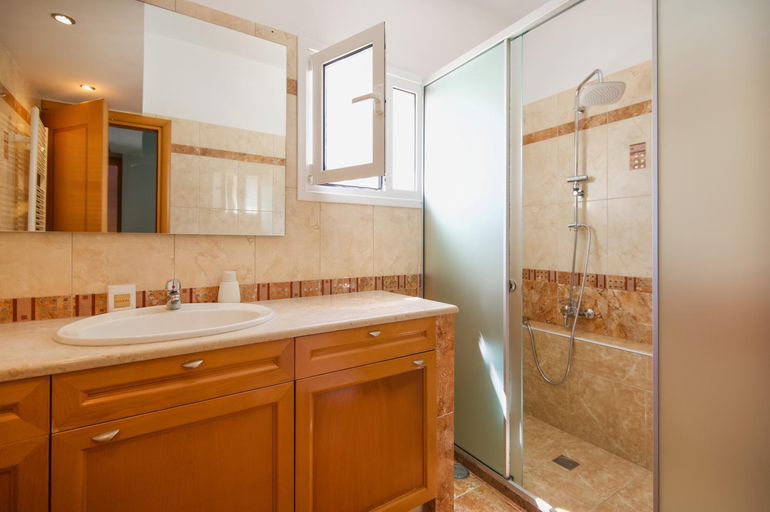 Bathroom 5, Villa Natilia, Ionian Islands