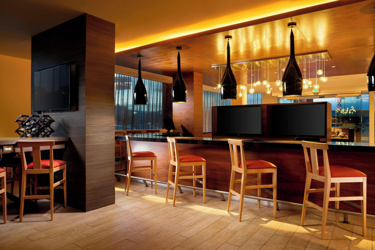 Food & Drinks 5, Fairfield Inn & Suites Nogales, Nogales