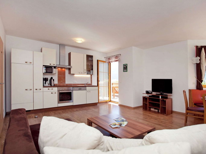 Others 5, Flat in Mittersill near Ski Lift, Zell am See