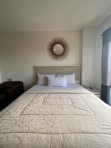 Bedroom 15