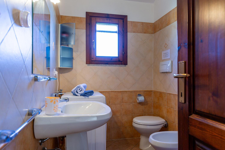 Others 5, Casa Vacanze Vivi Costa Rei, Cagliari